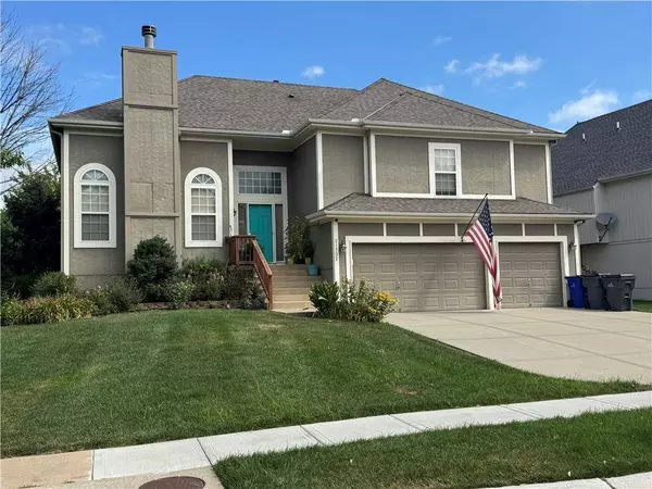 21732 W 122nd ST, Olathe, KS 66061