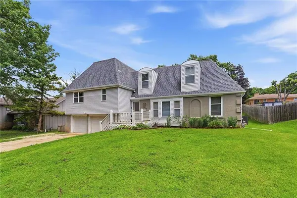 13013 Corrington AVE, Grandview, MO 64030