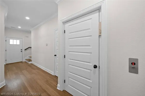 9123 R A Young Jr DR, Fort Smith, AR 72916