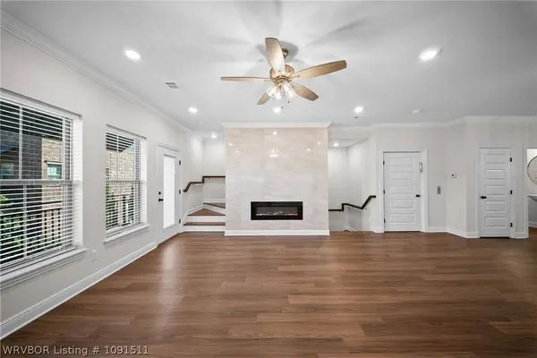 9121 R A Young Jr DR, Fort Smith, AR 72916