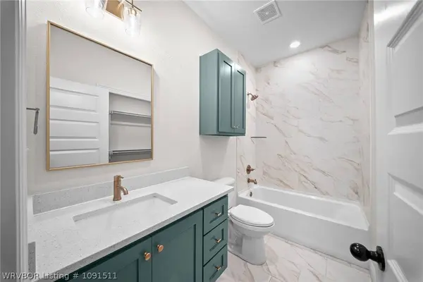 9121 R A Young Jr DR, Fort Smith, AR 72916