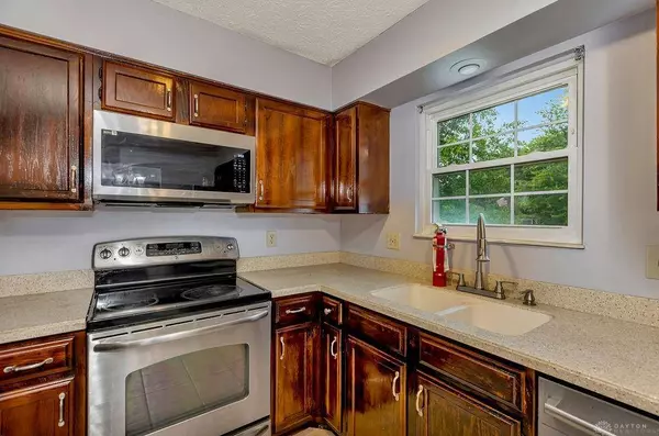 8181 Clearbrook Drive, West Chester, OH 45069