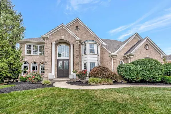 7182 Saint Ives Place, West Chester, OH 45069