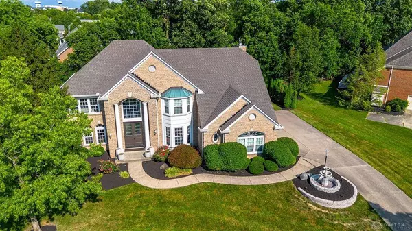 7182 Saint Ives Place, West Chester, OH 45069