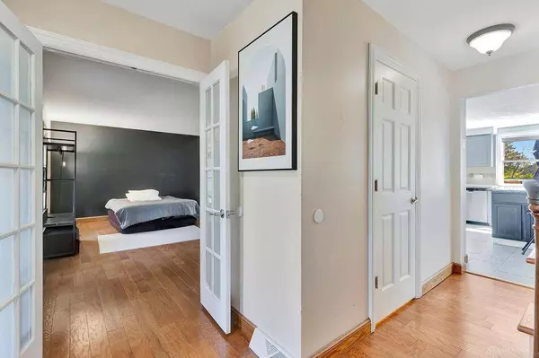 7974 Thistlewood Drive, West Chester, OH 45069