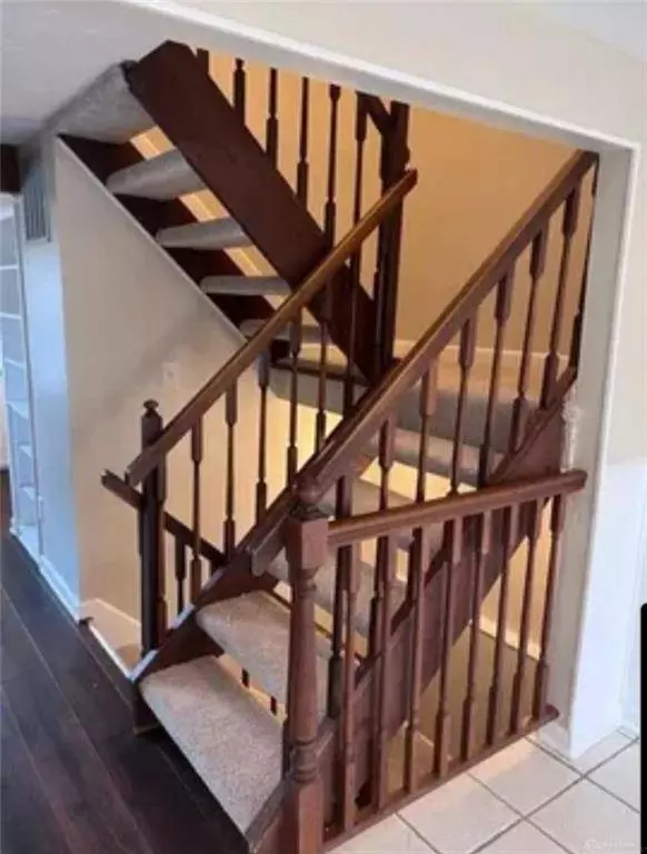 9558 Woodstate Drive #13E, Colerain Township, OH 45251