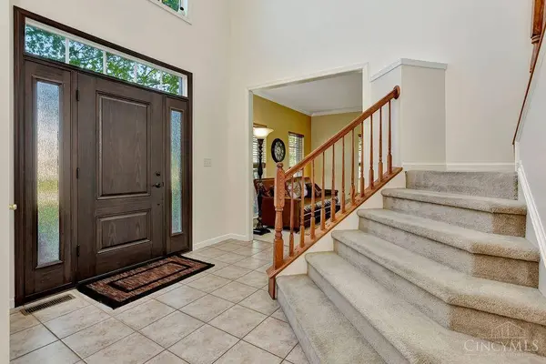 5742 Woodmansee, Liberty Twp, OH 45044