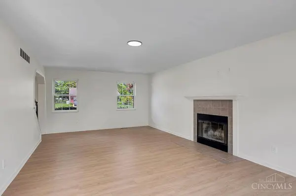 6063 glennsbury Ct, West Chester, OH 45069