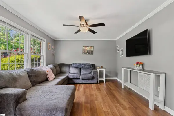 225 E Powers Drive, Easley, SC 29640