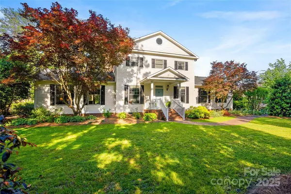 216 Saint Andrews BLVD, Campobello, SC 29322