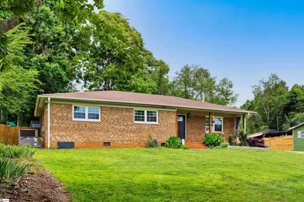 381 Mountain View Street, Forest City, NC 28043