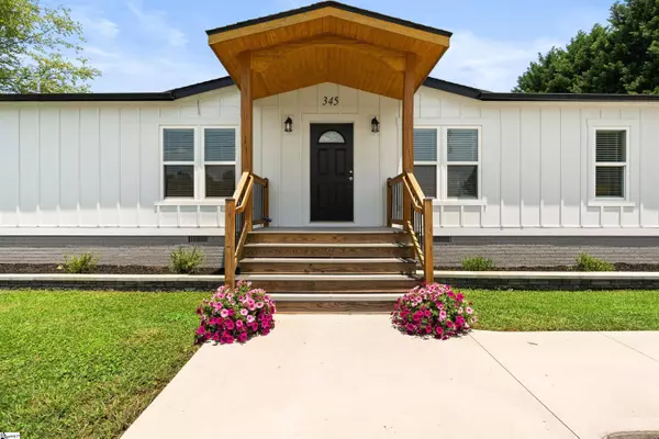 345 Broken Chimney Road, Inman, SC 29349