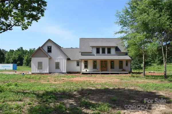 960 Johnson RD, Columbus, NC 28722