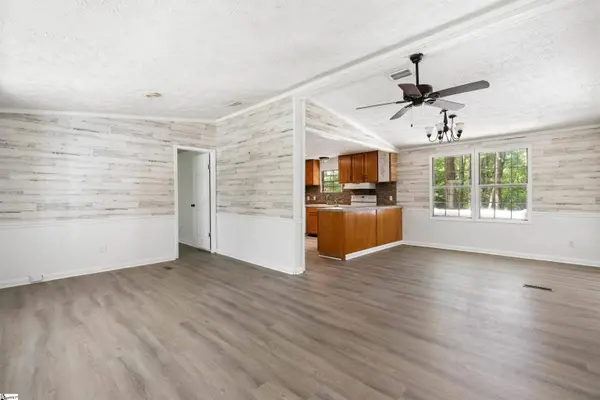 2740-A Highway 414, Taylors, SC 29687