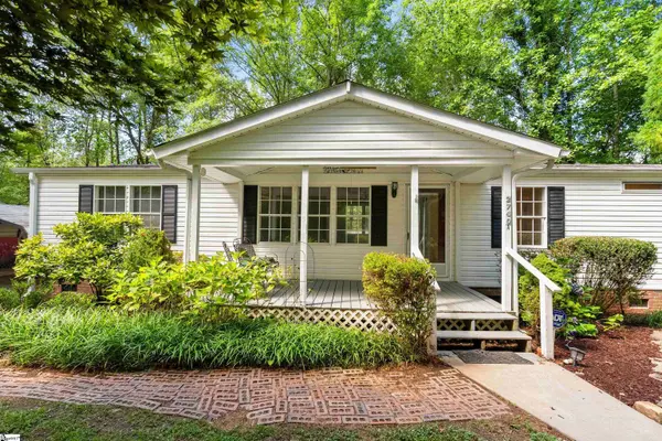 2740-A Highway 414, Taylors, SC 29687
