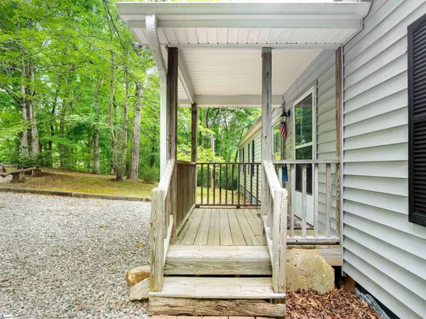 2283 Highway 11, Landrum, SC 29356
