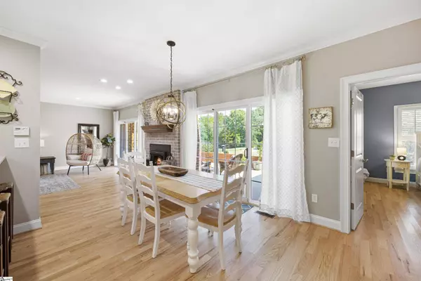 350 Royal Burgess Drive, Campobello, SC 29322