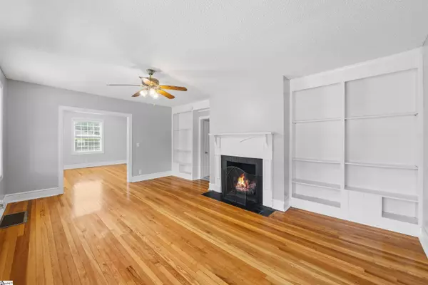 130 Old Locust Hill Road, Taylors, SC 29687