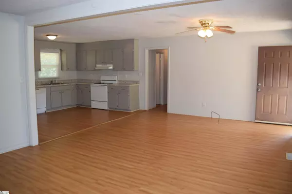 111 Mary Ann Road, Grover, NC 28073