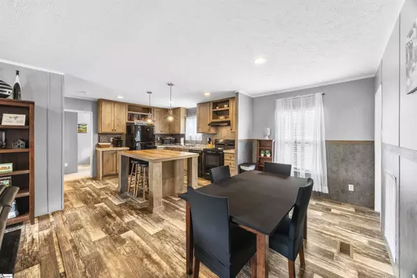 107 Breanna Court, Easley, SC 29640