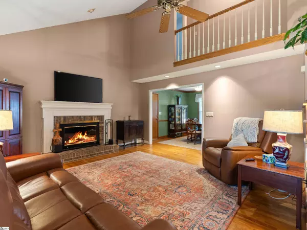 14 Rosemont Drive, Taylors, SC 29687