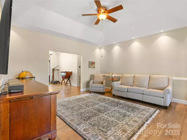 150 Rabbit Moffitt RD, Rutherfordton, NC 28139