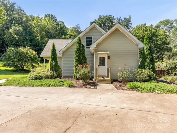 19 Lynnbrook WAY, Columbus, NC 28722