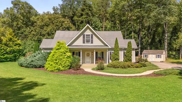 19 Lynnbrook Way, Columbus, NC 28722