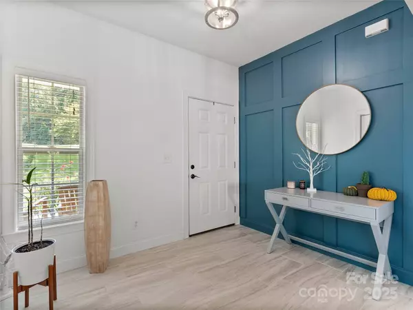 19 Lynnbrook WAY, Columbus, NC 28722