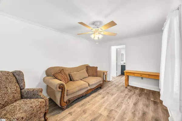 434 Pennsylvania Avenue, Greer, SC 29651