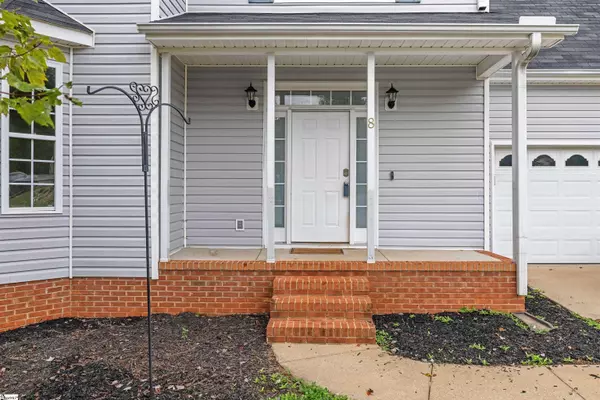 8 Gentian Court, Taylors, SC 29687