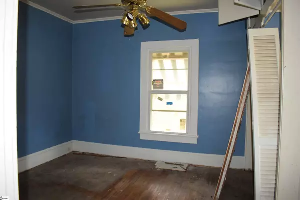 14 Littlefield Street, Inman, SC 29349