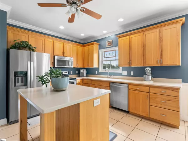 660 Scoggins Road, Rutherfordton, SC 28139