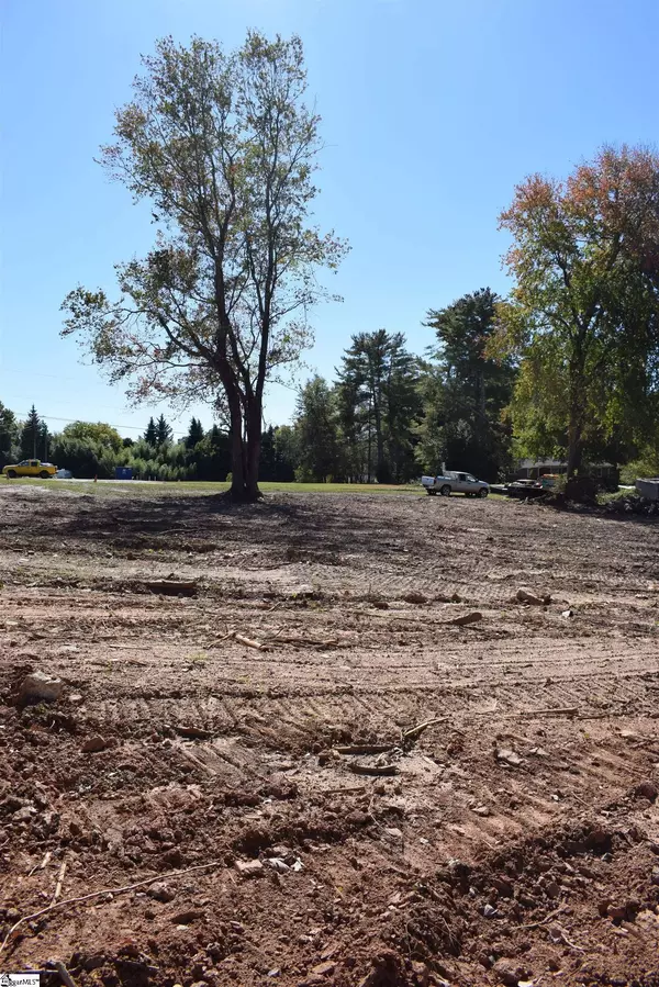 102 Horton Road, Campobello, SC 29322