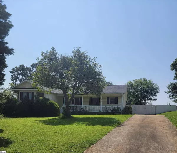 107 Robert Daniel Place, Lyman, SC 29365