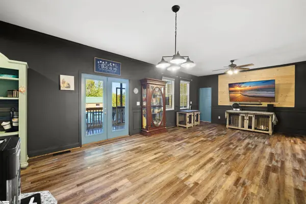 6206 State Park Road, Travelers Rest, SC 29690