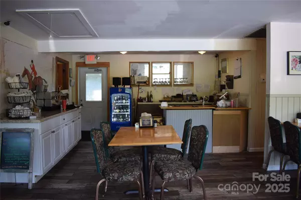 22345 Asheville HWY, Landrum, SC 29356