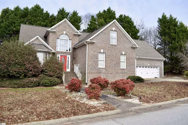 381 Royal Burgess Drive, Campobello, SC 29322