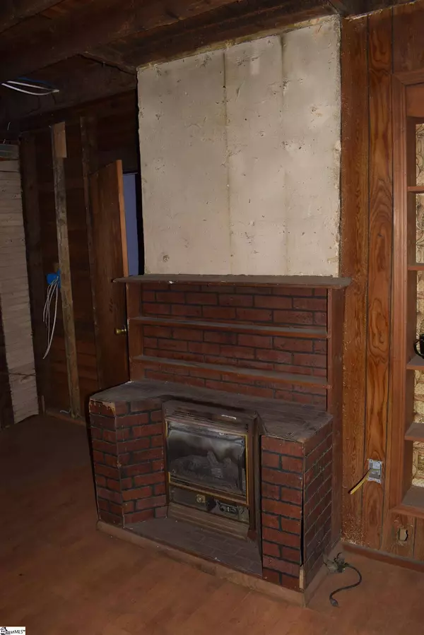 122 W 1st Street, Williamston, SC 29697