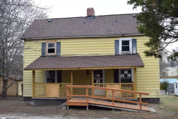 122 W 1st Street, Williamston, SC 29697