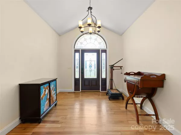 150 Rabbit Moffitt RD, Rutherfordton, NC 28139