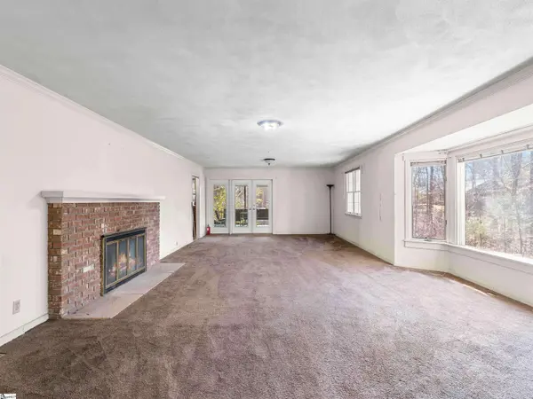 121 Hummingbird Lane, Columbus, NC 28722