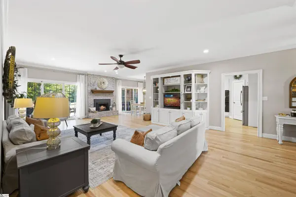 350 Royal Burgess Drive, Campobello, SC 29322