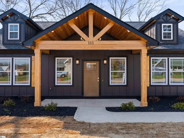 111 W 2nd Street, Williamston, SC 29697