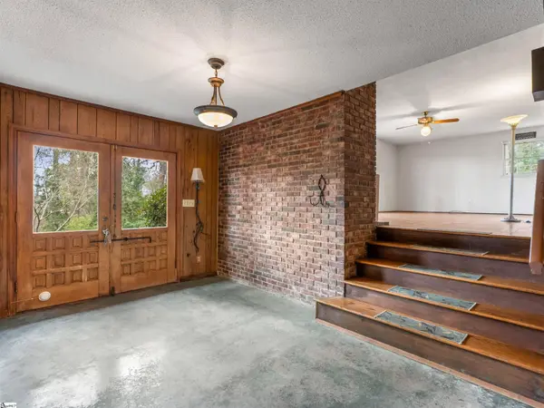 180 Johnnys Road, Inman, SC 29349