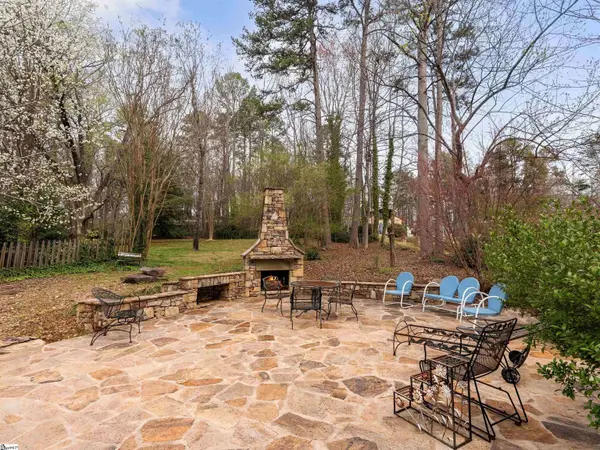 180 Johnnys Road, Inman, SC 29349