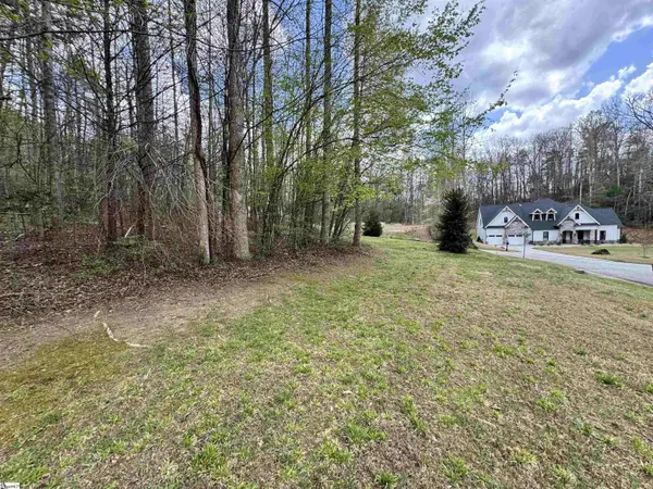 101 Autumn Leaves Way, Marietta, SC 29661