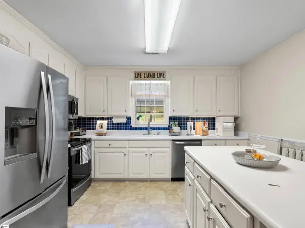 15990 Asheville Highway, Campobello, SC 29322