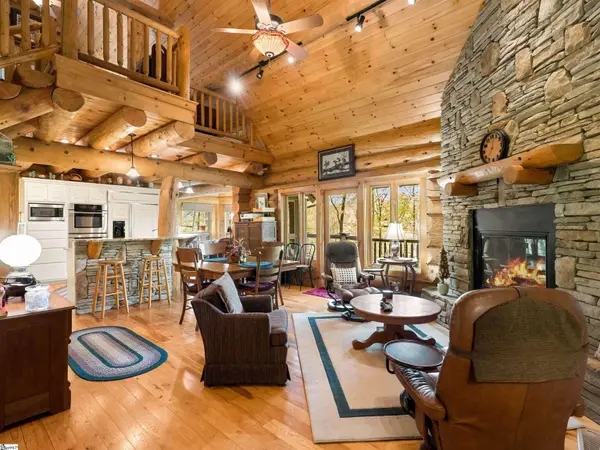 4004 Lake Adger Parkway, Mill Spring, SC 28756