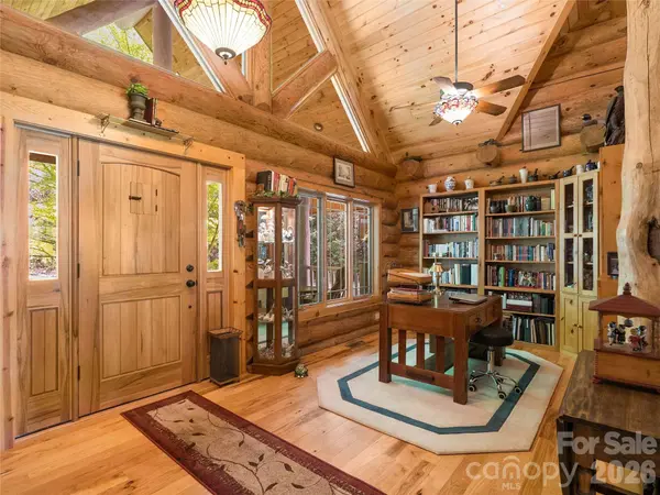 4004 Lake Adger Pkwy #32, Mill Spring, NC 28756